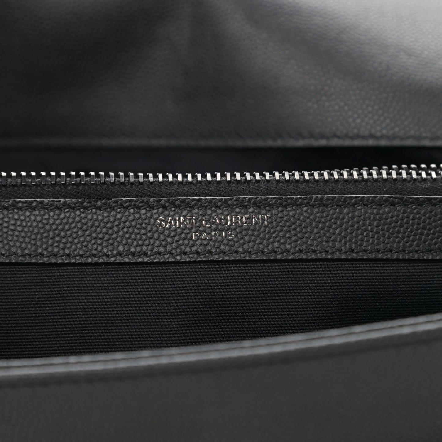 Grain De Poudre Medium West Hollywood Monogram Fold-Over Black