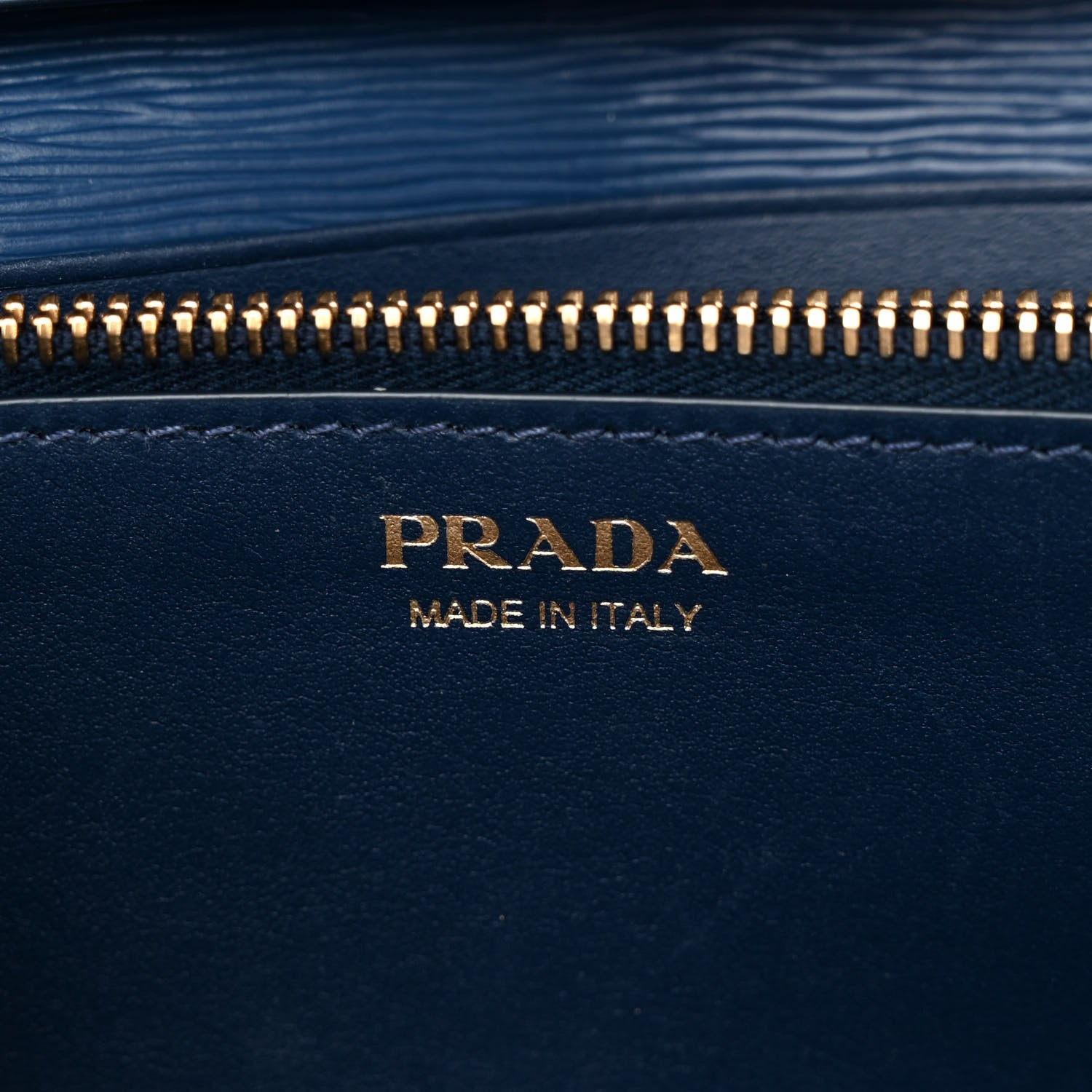 Prada Vitello Move Metal Oro Chain Wallet Bluette 6 of 14