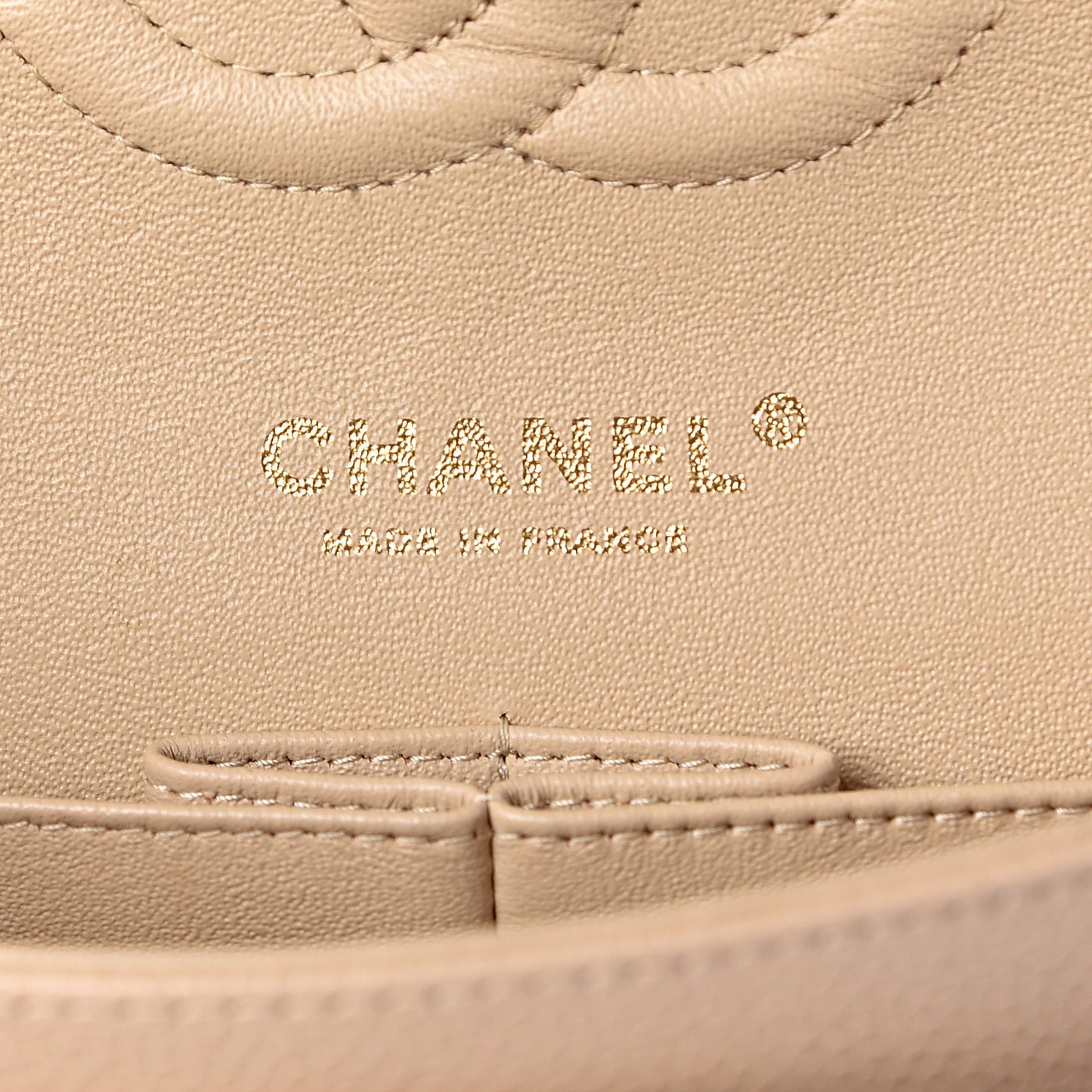 Caviar Quilted Medium Double Flap Beige Clair