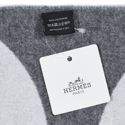 Hermes Cashmere Casaque Charms Muffler Gris Flanelle Ivoire 3 of 4