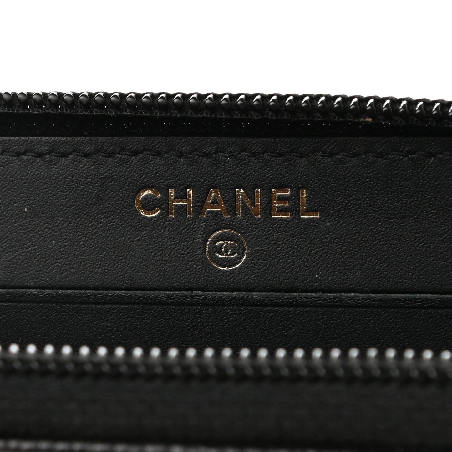 Caviar Quilted Small Boy Zip Around Wallet Black