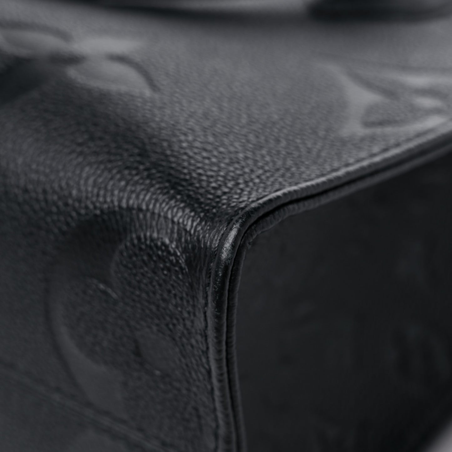 Empreinte Monogram Giant Onthego PM Black