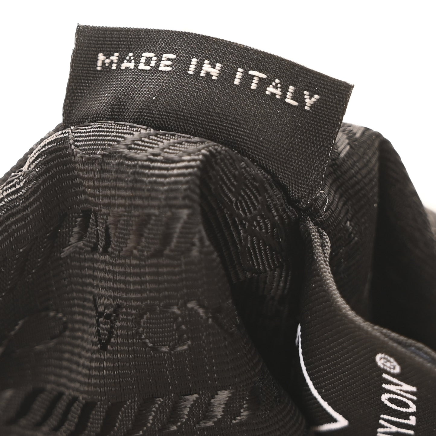 Tessuto Nylon Saffiano Mini Re-Edition 2005 Bag Black