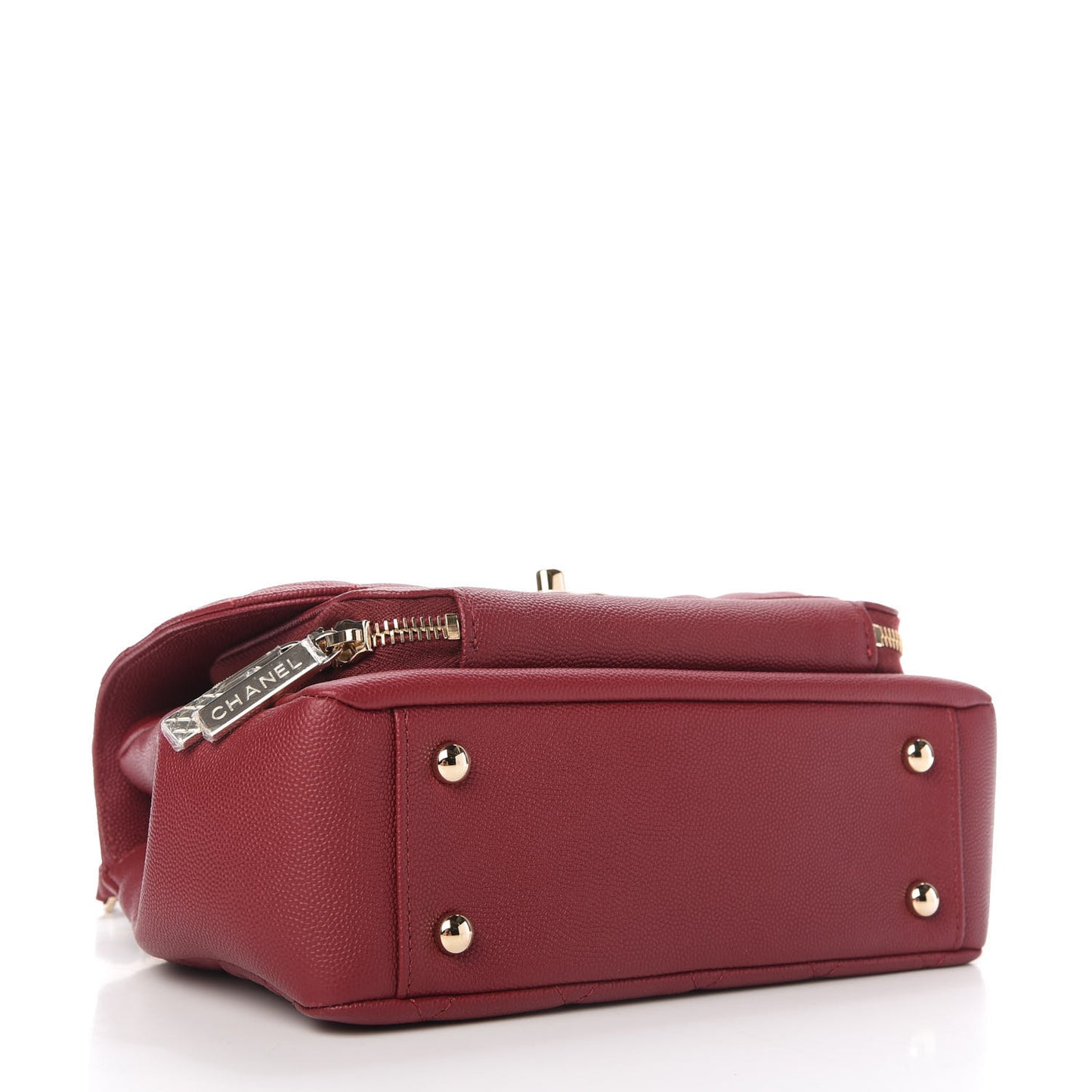 Caviar Quilted Medium Business Affinity Flap Burgundy