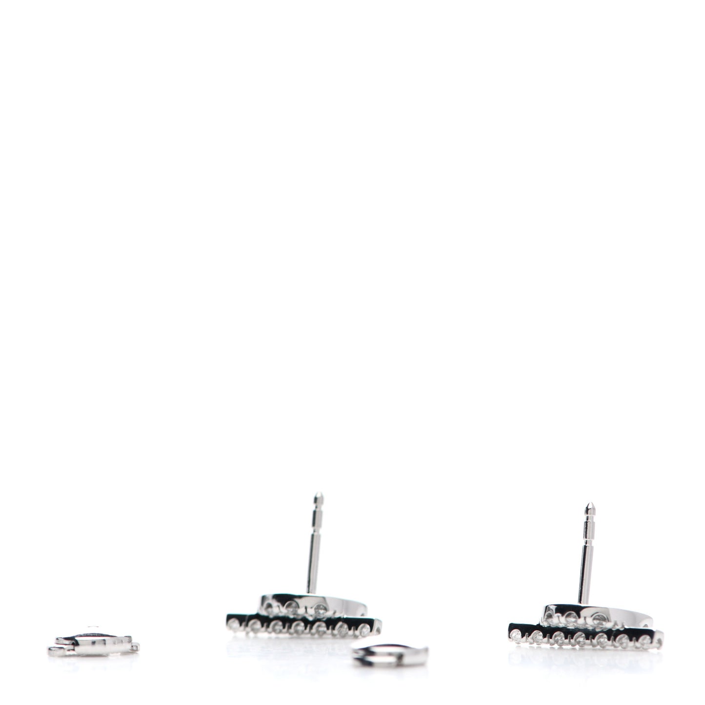 18K White Gold Diamond Finesse Earrings