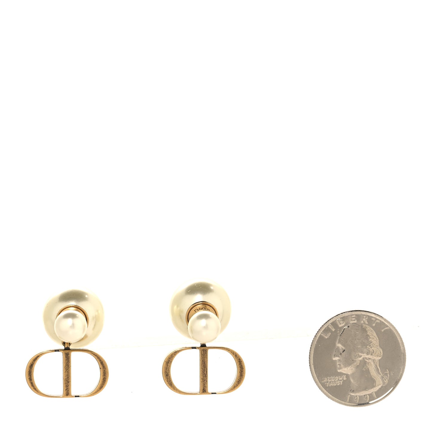 Metal Pearl Tribales Earrings Gold
