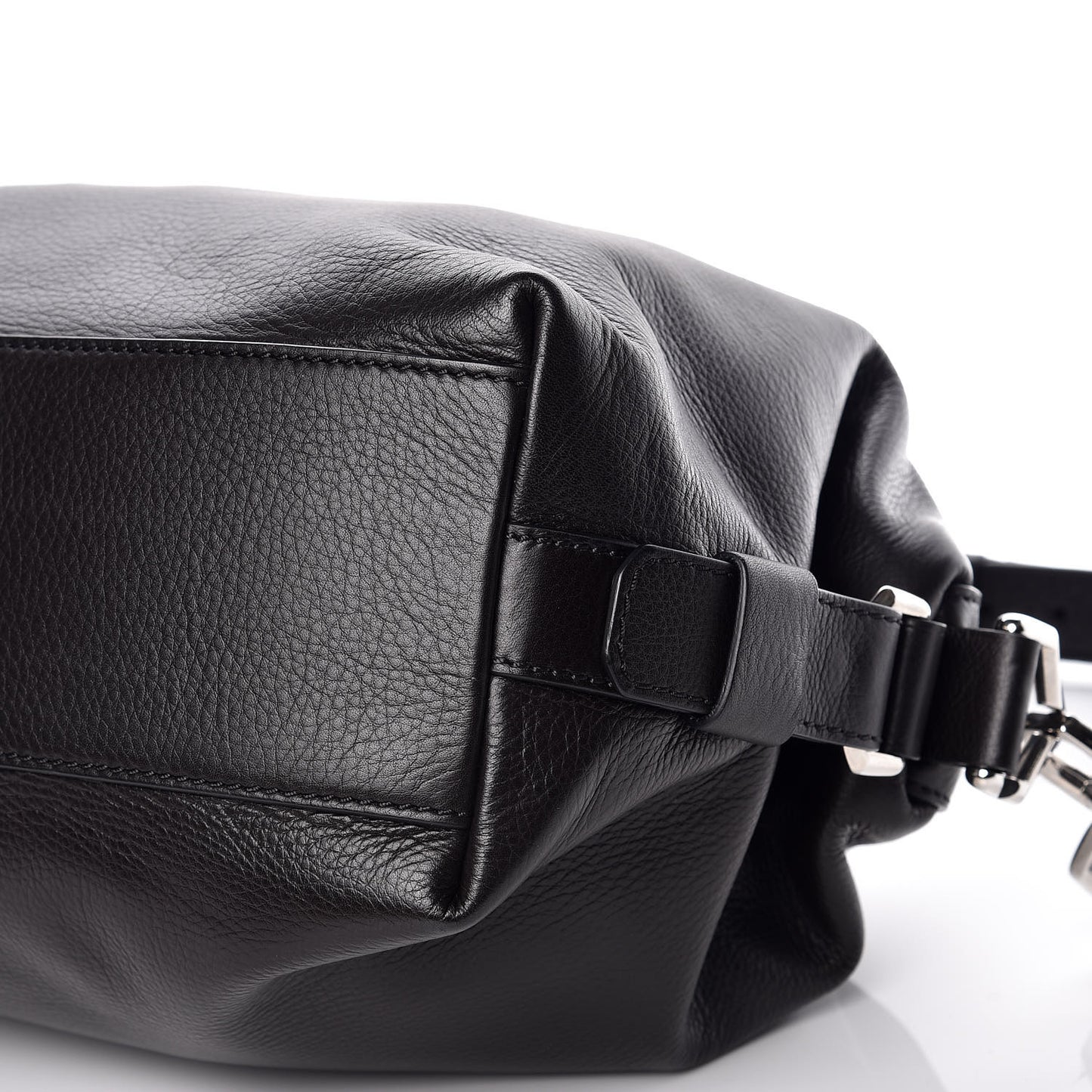 Pebbled Calfskin Small Nightingale Black