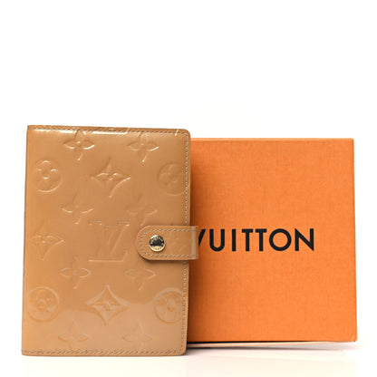 Louis Vuitton Vernis Small Ring Agenda Cover Marshmallow 10 of 10