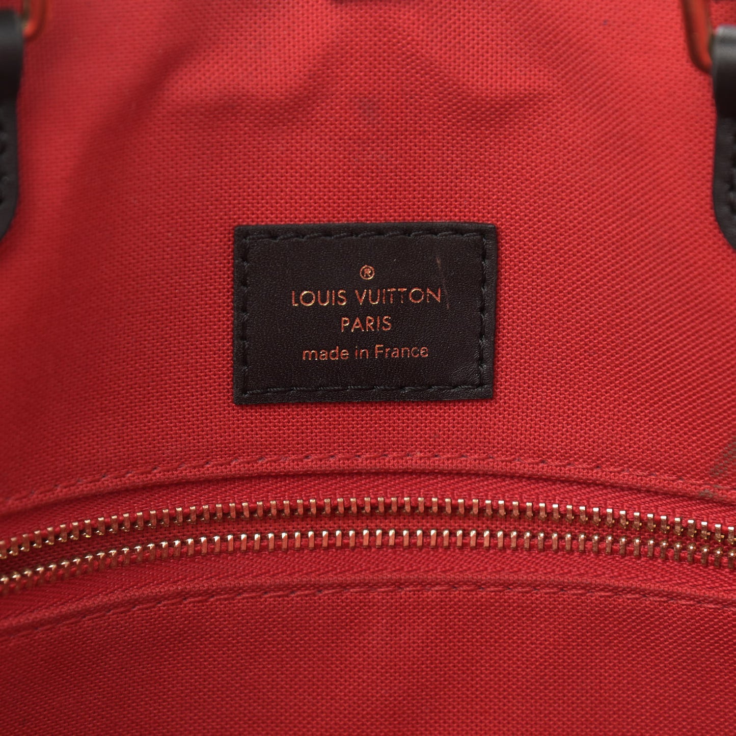 Reverse Monogram Giant Onthego MM