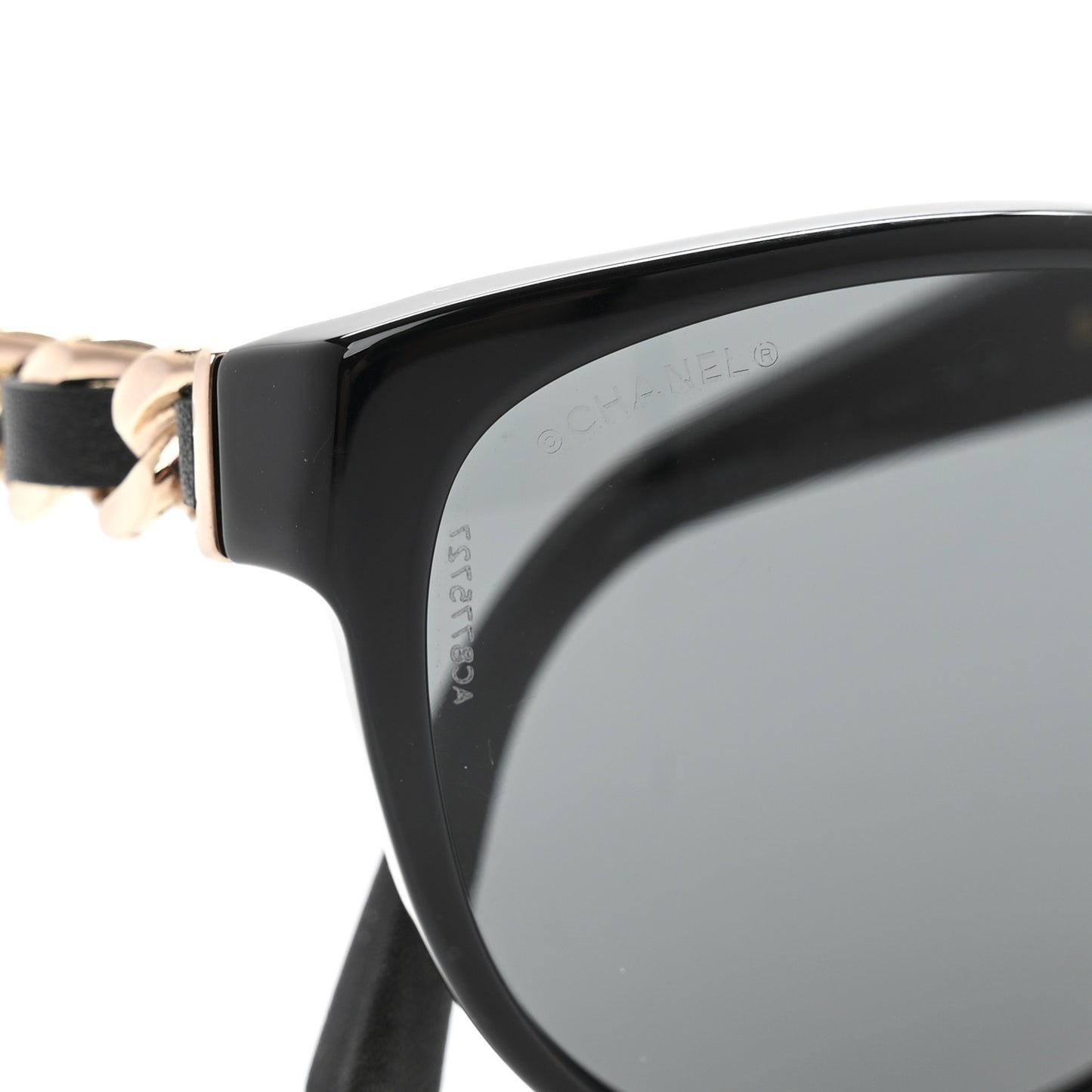 Cat Eye Chain Sunglasses 5215-Q Black