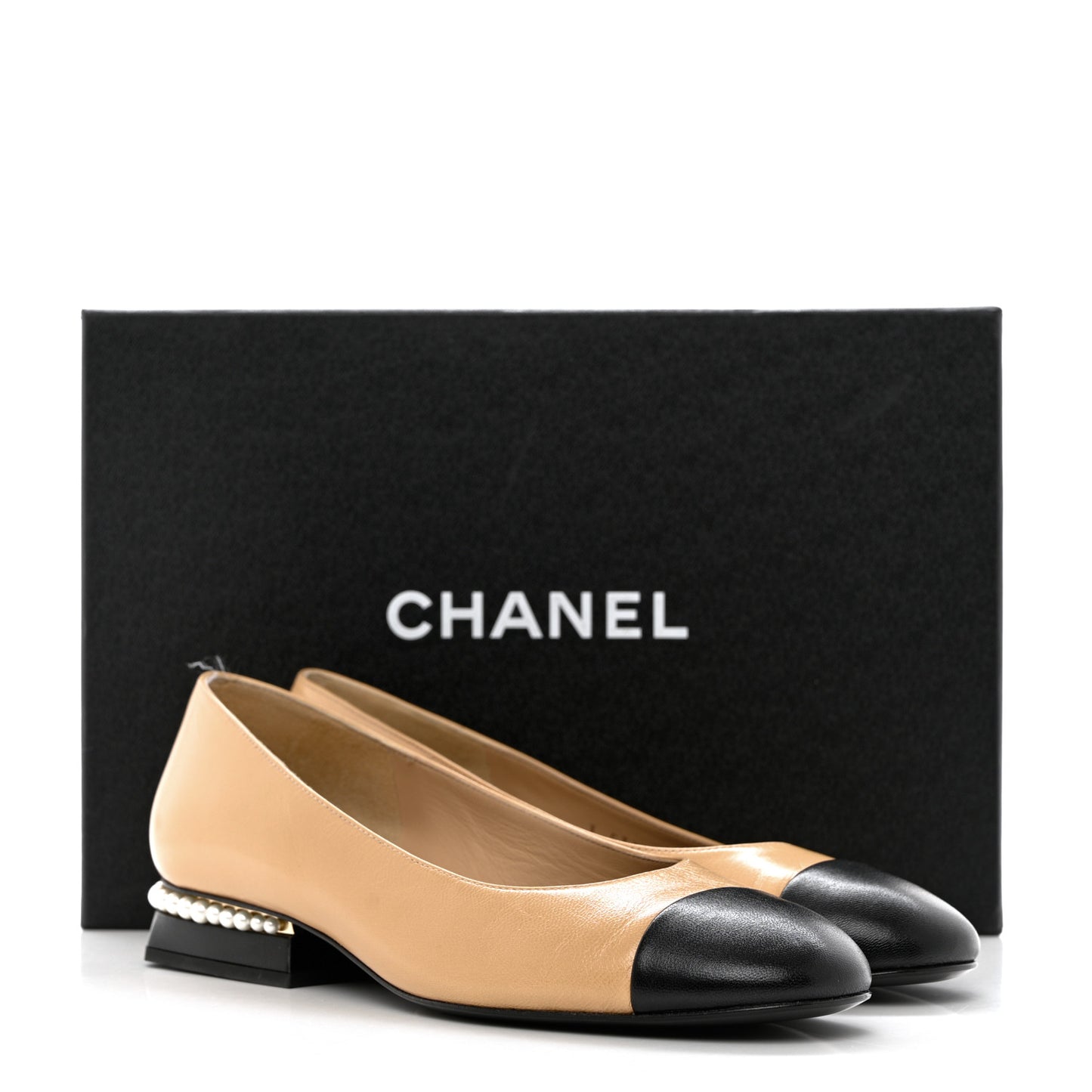 Lambskin Pearl Cap Toe CC Flats 38.5 Beige Black