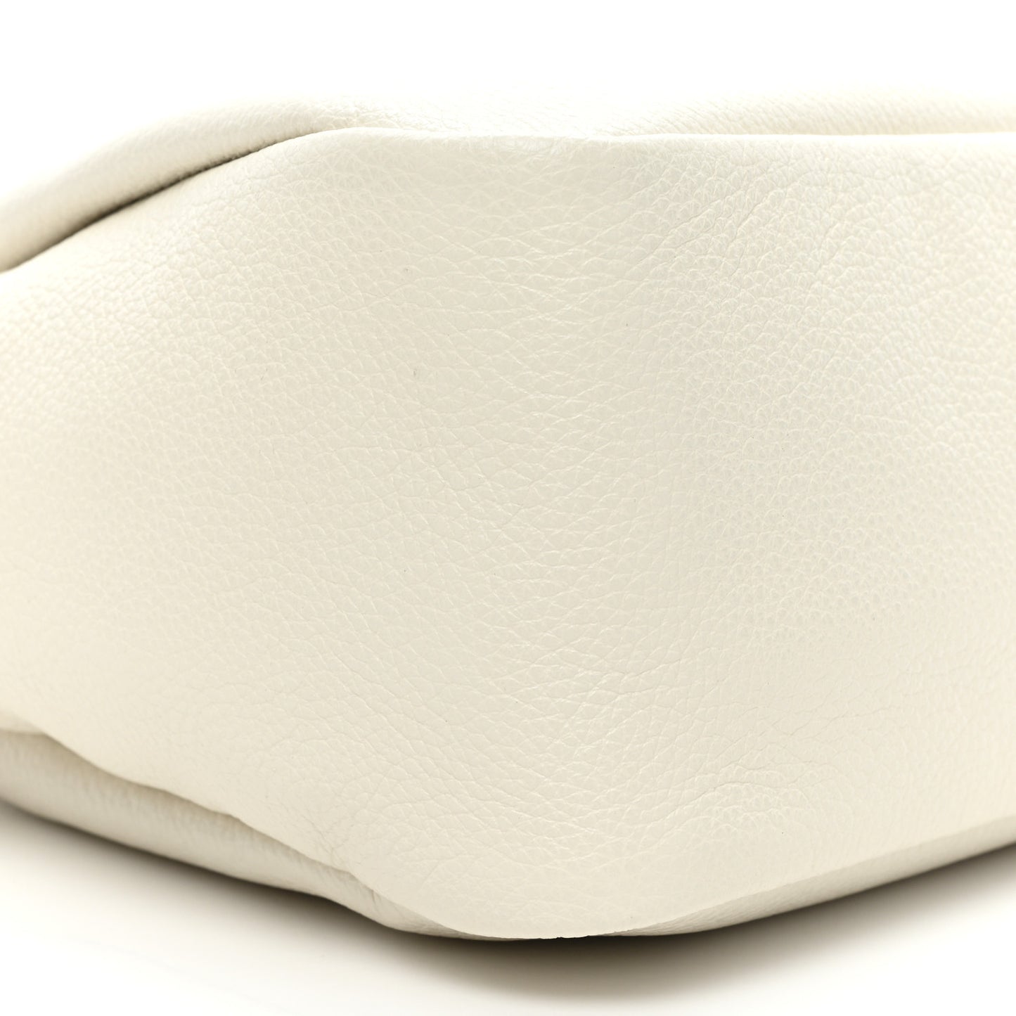 Vitello Daino Soft Medium Zippered Top Handle Bag White