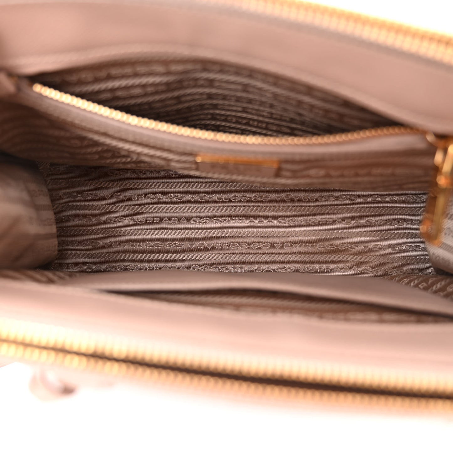 Saffiano Lux Small Galleria Double Zip Tote Cammeo