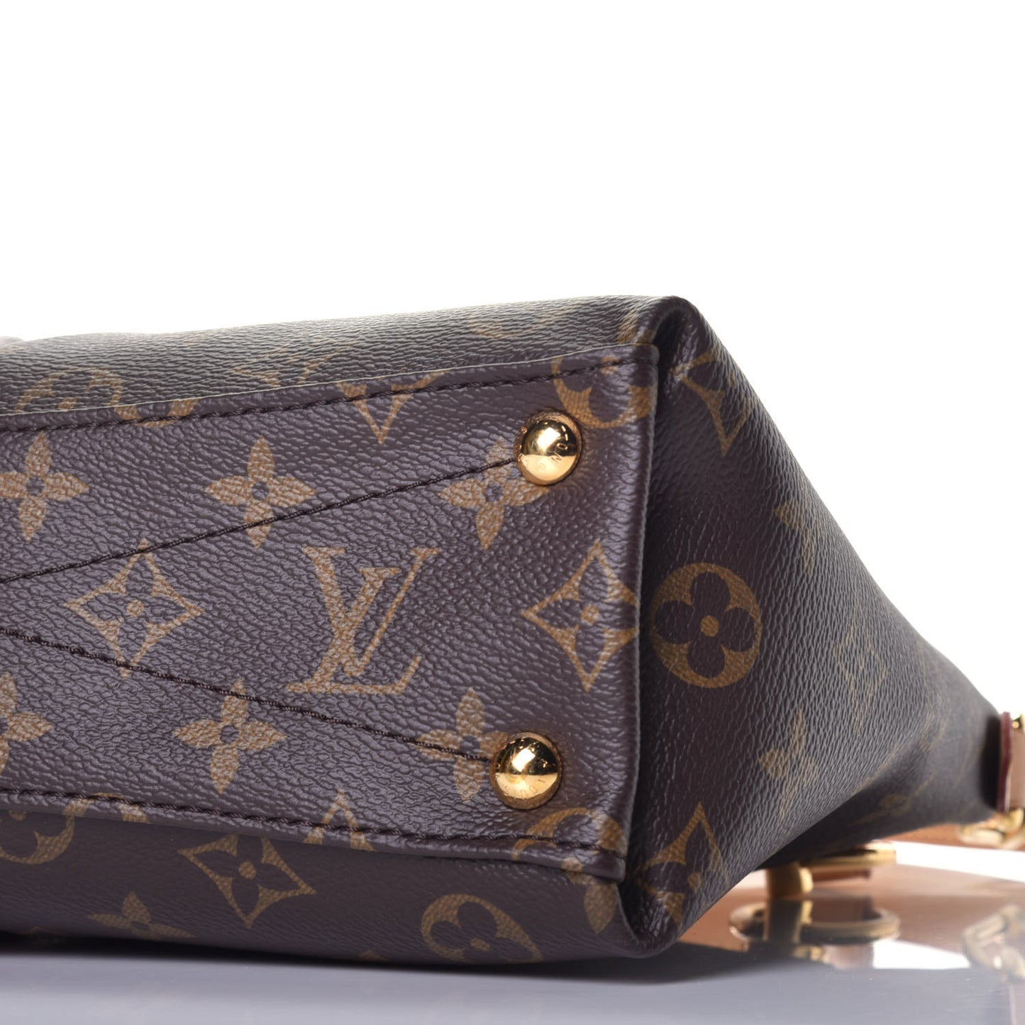 Monogram V Tote BB Cherry