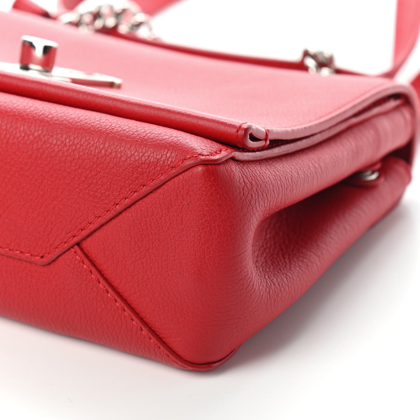 Calfskin Lockme II Chain Bag BB Rubis