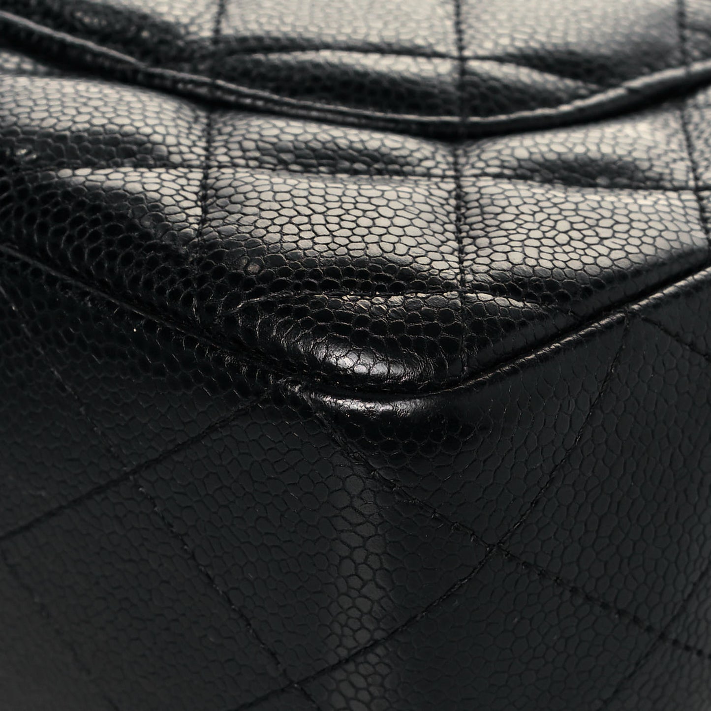 Caviar Quilted Jumbo Single Flap Black
