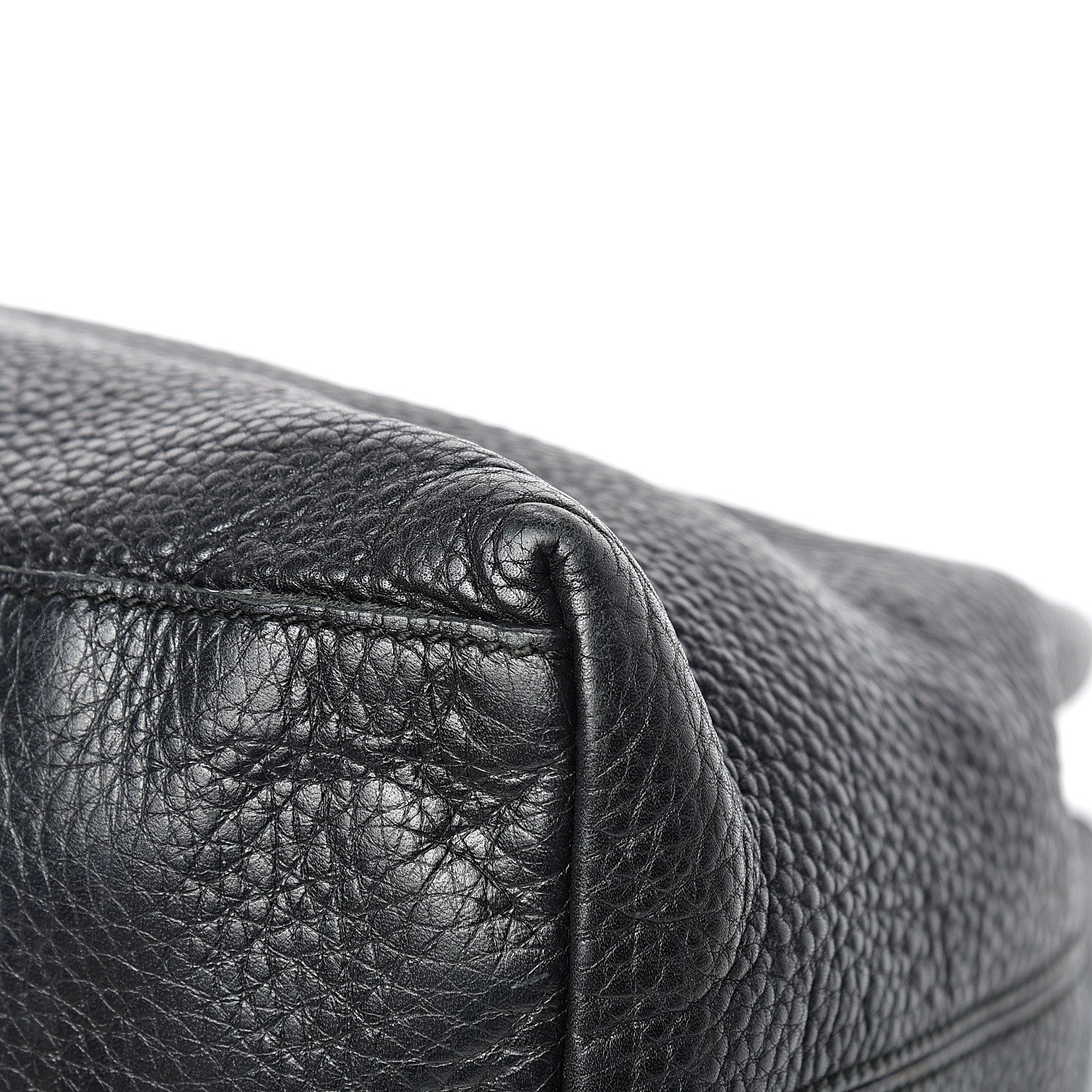 Gucci Pebbled Calfskin Medium Soho Chain Shoulder Bag Black 10 of 29