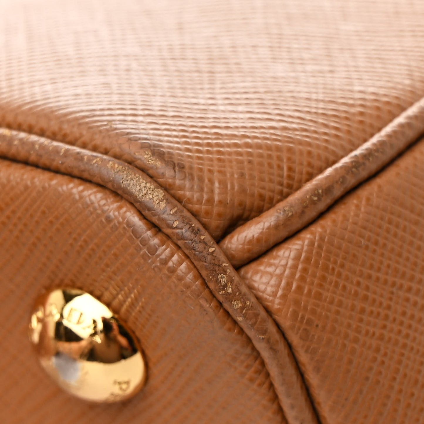 Saffiano Lux Parabole Tote Caramel