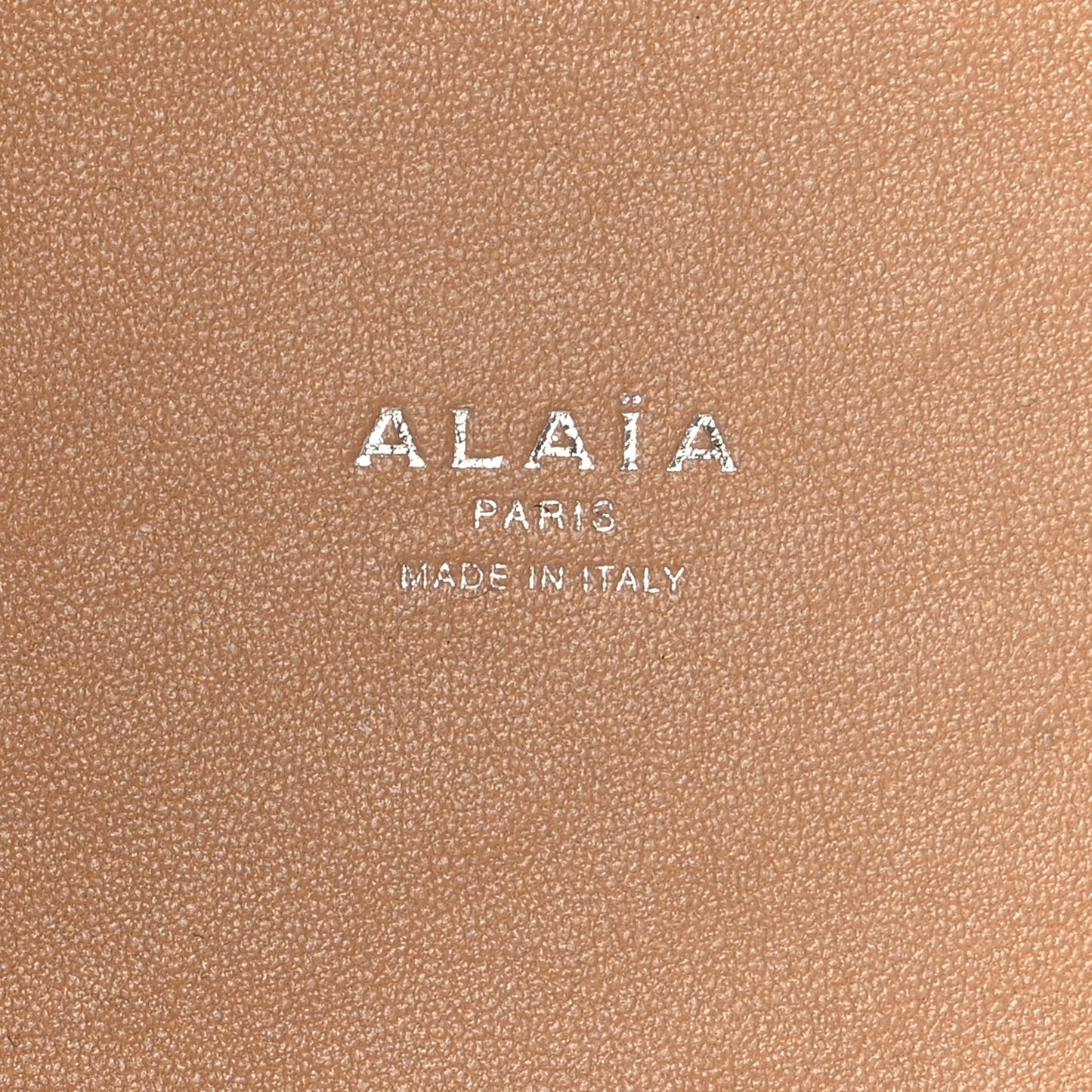 Calfskin Vienne Mina 32 Bag White
