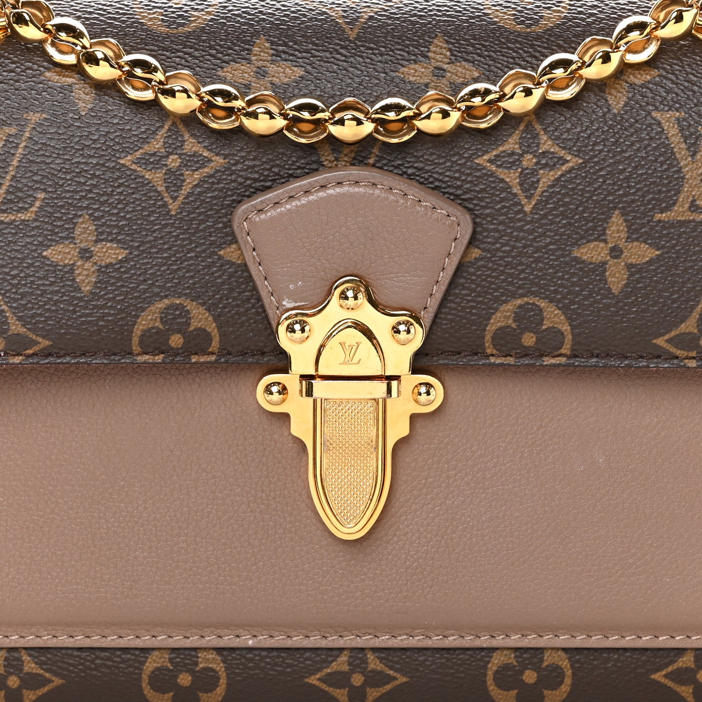 Monogram Victoire Taupe Glace