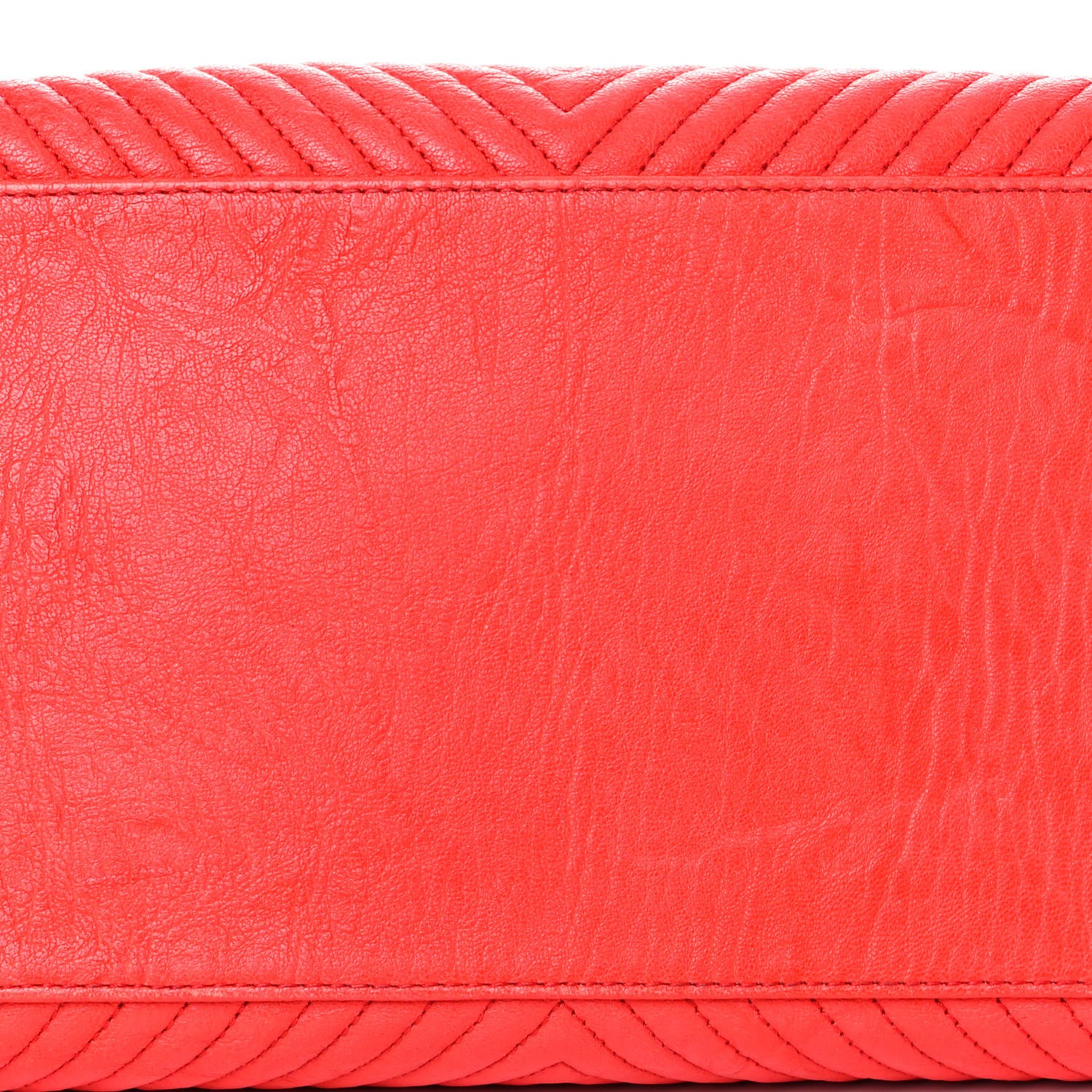 Chanel Wrinkled Lambskin Chevron Quilted Large Surpique Tote Red 25 of 31