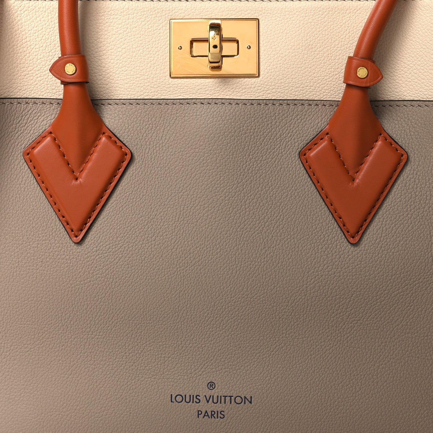 Louis Vuitton Calfskin Monogram Tufting On My Side Galet 8 of 10