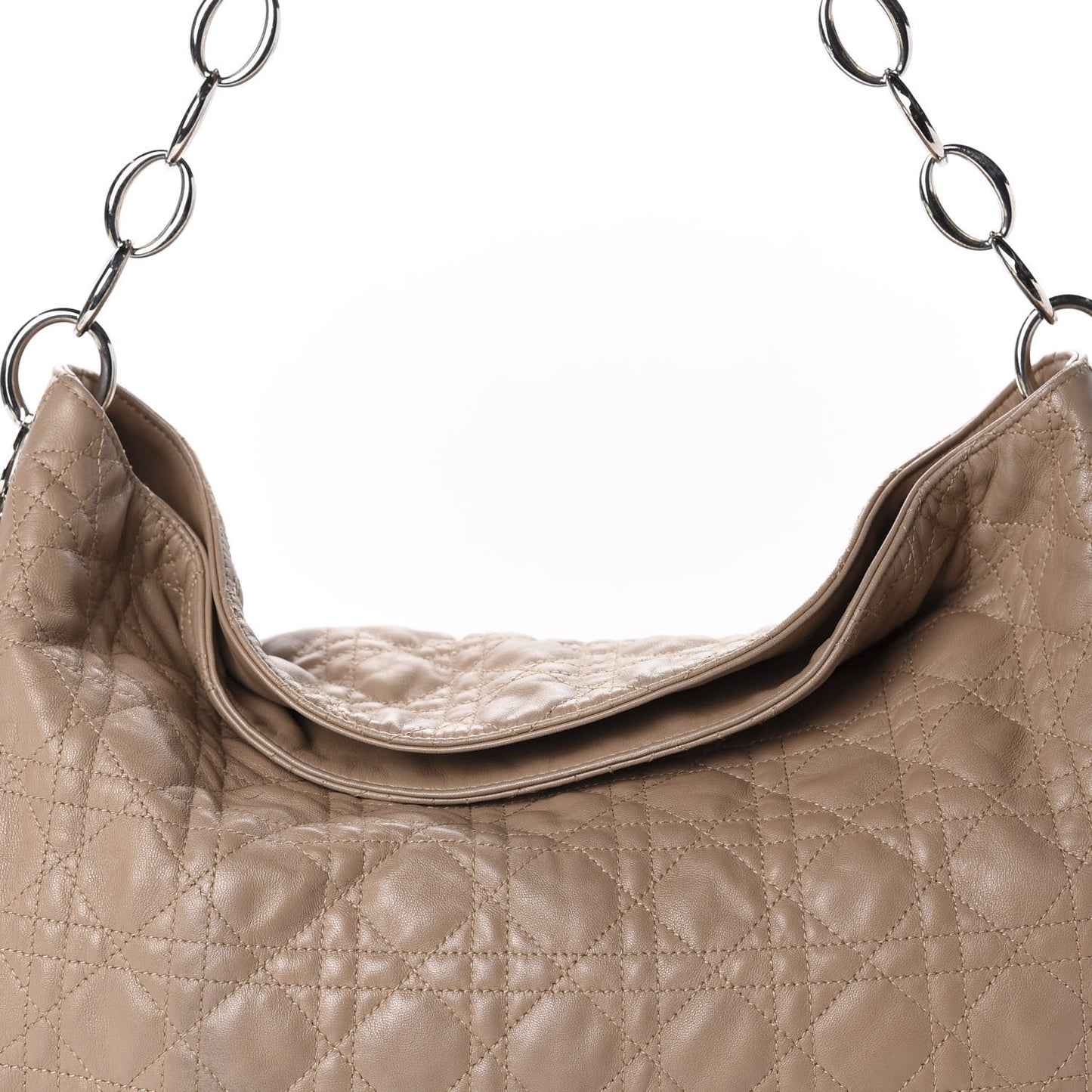 Lambskin Cannage Medium Soft Hobo Beige