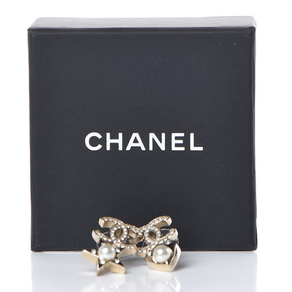 Chanel Crystal Pearl Charming Winter CC Star Heart Earrings Gold 5 of 5