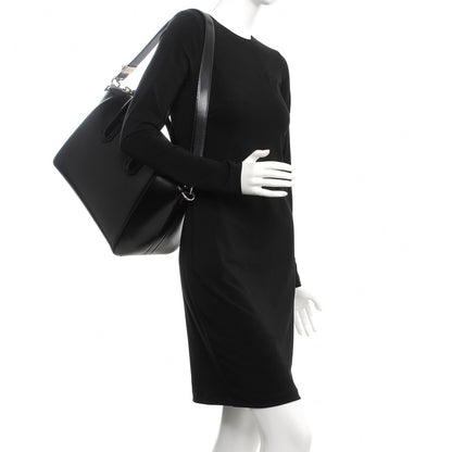 Givenchy Shiny Lord Calfskin Medium Antigona Black 2 of 10