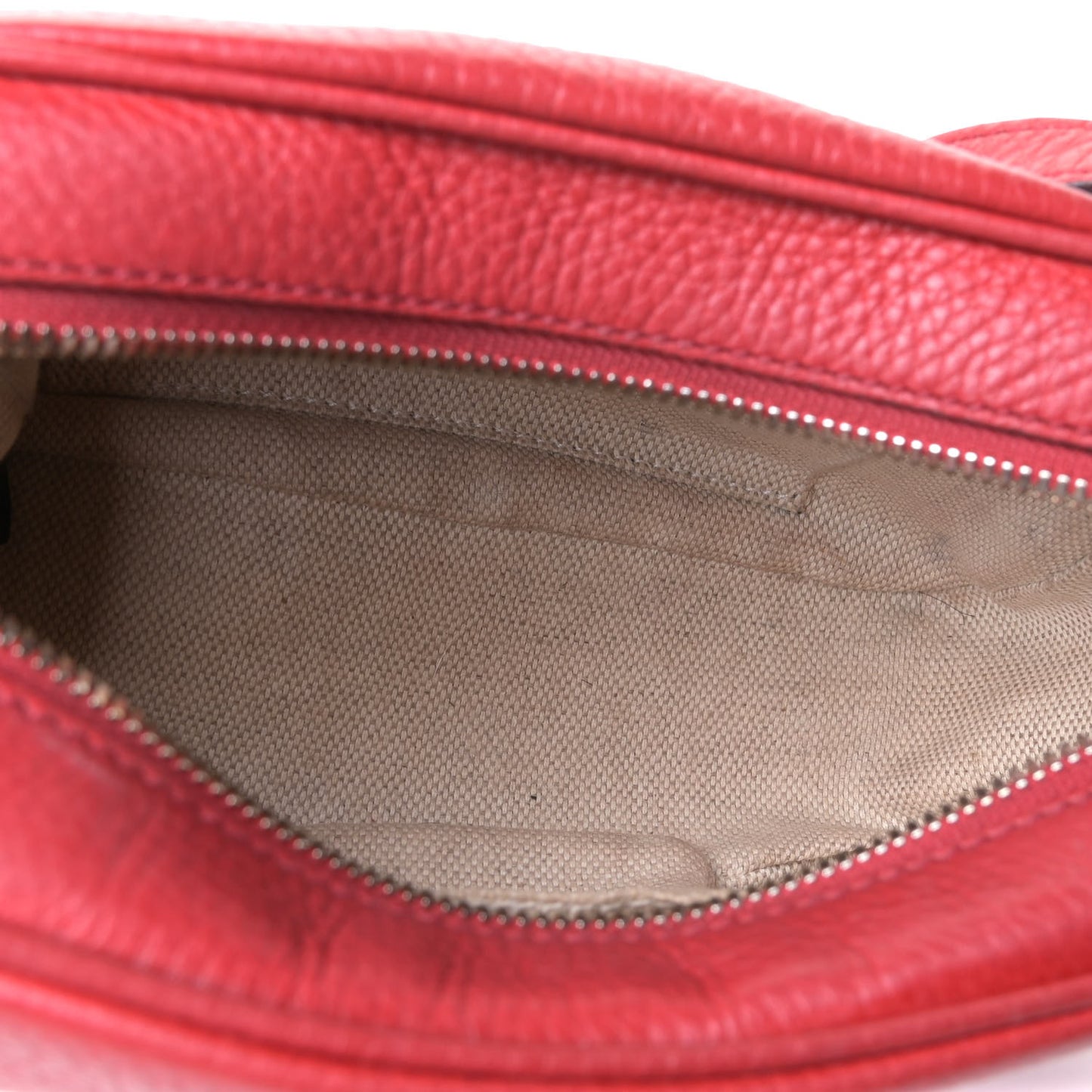 Pebbled Calfskin Small Soho Disco Bag Tabasco Red