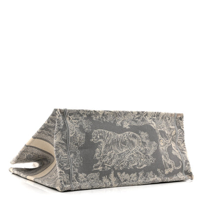 Christian Dior Canvas Embroidered Medium Dioriviera Toile De Jouy Reverse Book Tote Gray 4 of 10