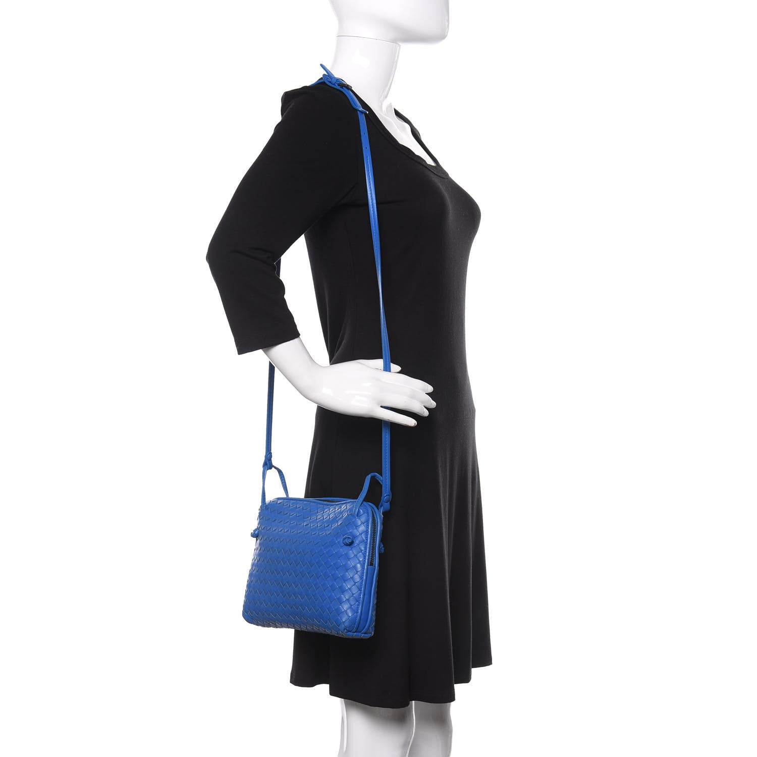 Bottega Veneta Nappa Intrecciato Nodini Bag Signal Blue 2 of 14