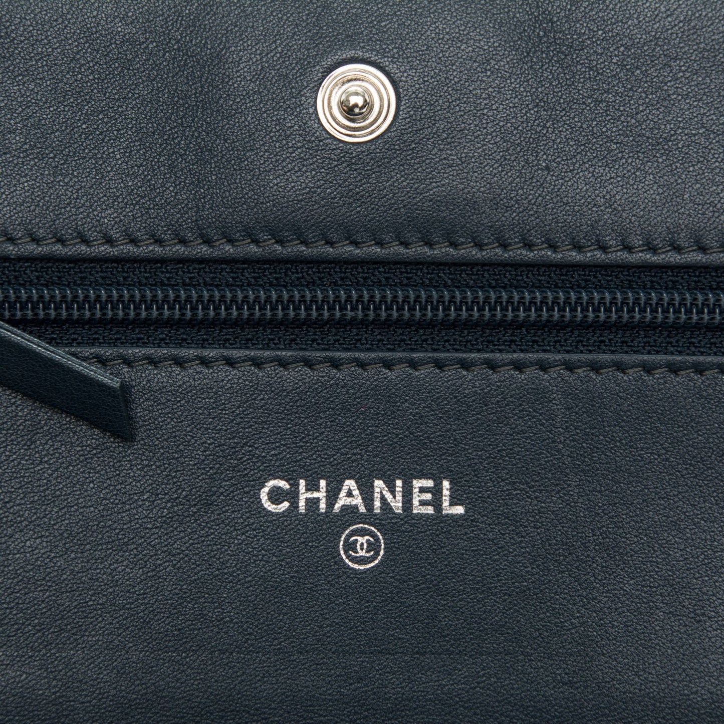 Patent Quilted Brilliant Wallet On Chain WOC Dark Blue
