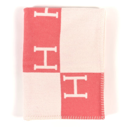 Hermes Wool Cashmere Avalon Baby Blanket Rose Airelle White 3 of 3