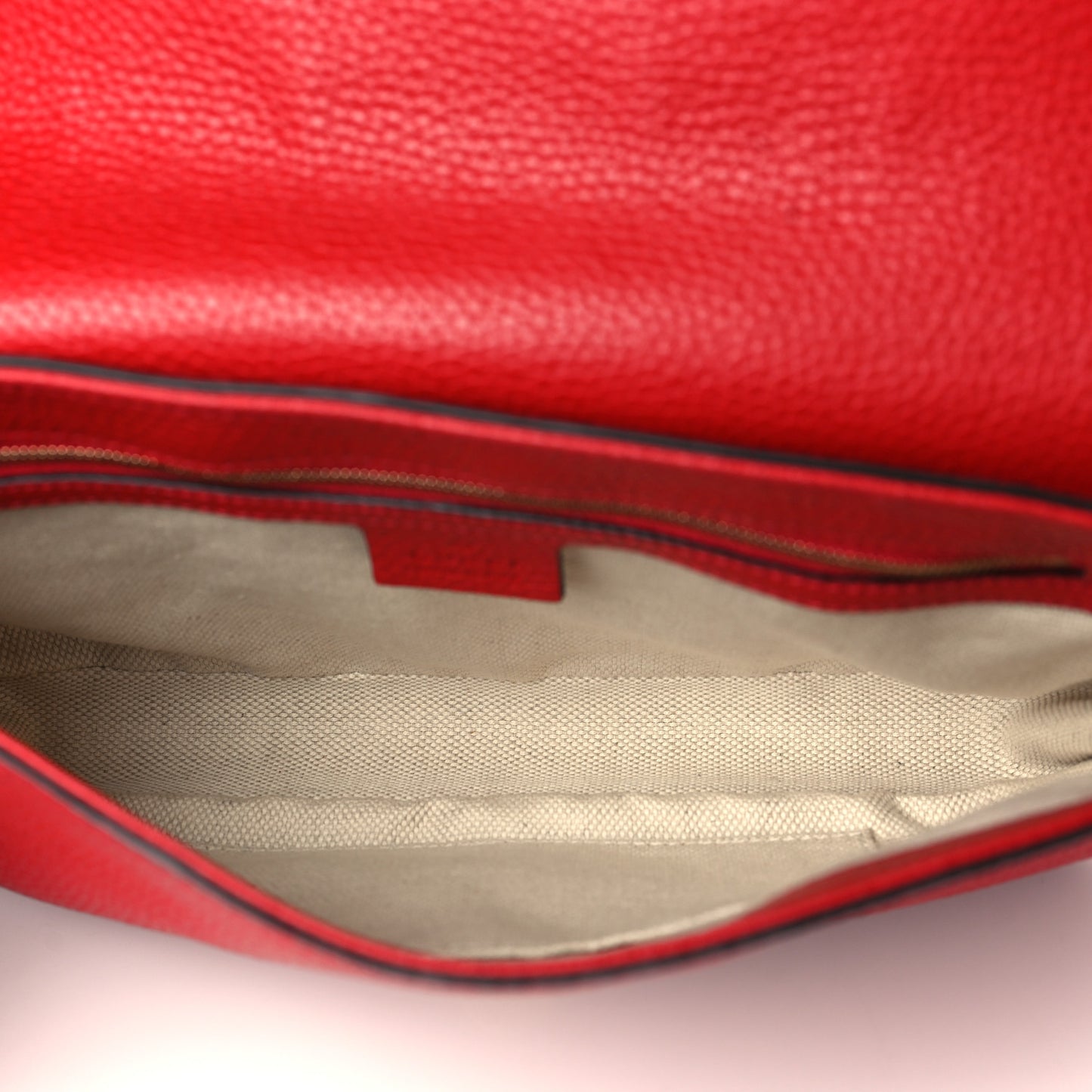 Pebbled Calfskin Medium Soho Flap Crossbody Vibrant Red