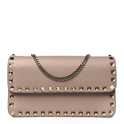 Valentino Garavani Pebbled Calfskin Rockstud Flap Wallet On Chain Poudre 1 of 8