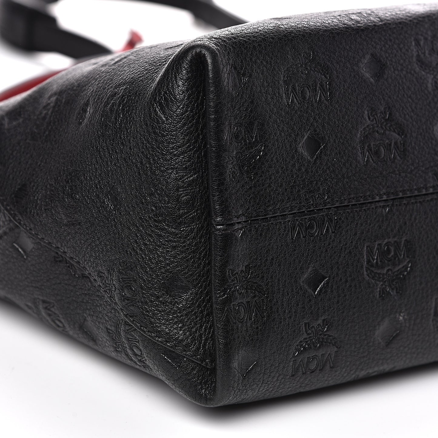 Calfskin Ottomar Medium Klara Hobo Black