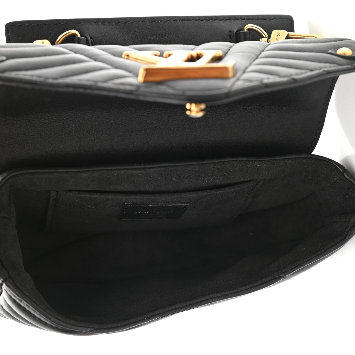 Calfskin New Wave Chain PM Black