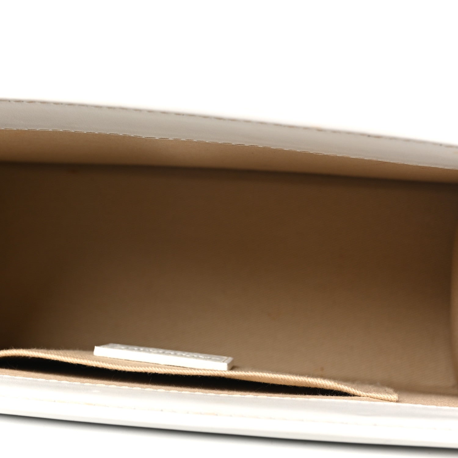 Jacquemus Smooth Calfskin Le Grand Chiquito White 5 of 9