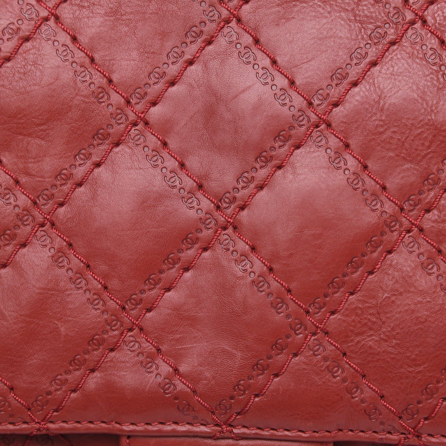 Aged Calfskin Embossed Logo Quilted 2.55 Reissue 227 Flap Red