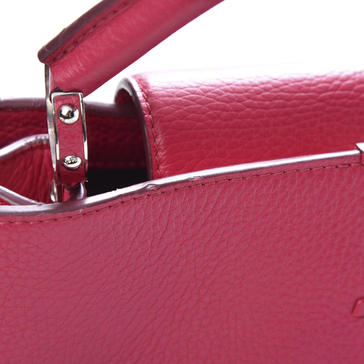 Taurillon Capucines MM Fuchsia