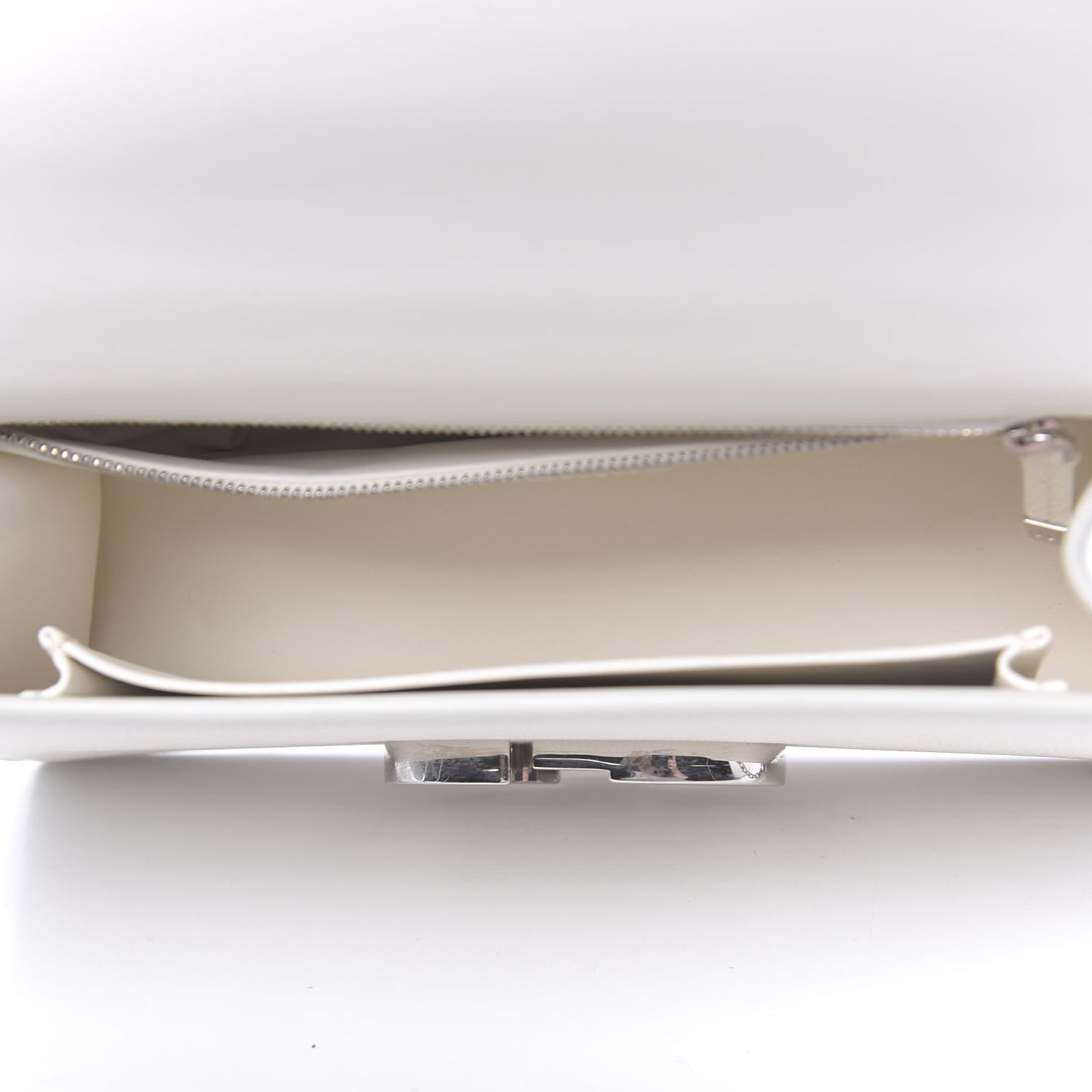Grained Calfskin 30 Montaigne Chain Flap Bag White