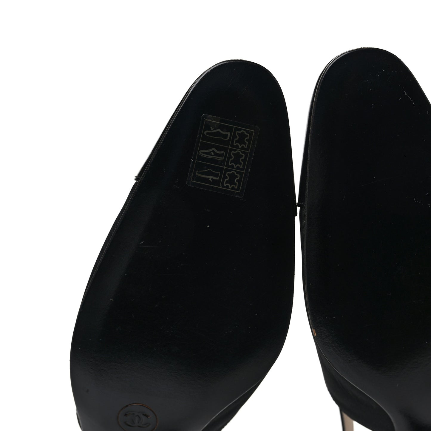 Calfskin Embossed Cap Toe CC Slingback Pumps 36 Black