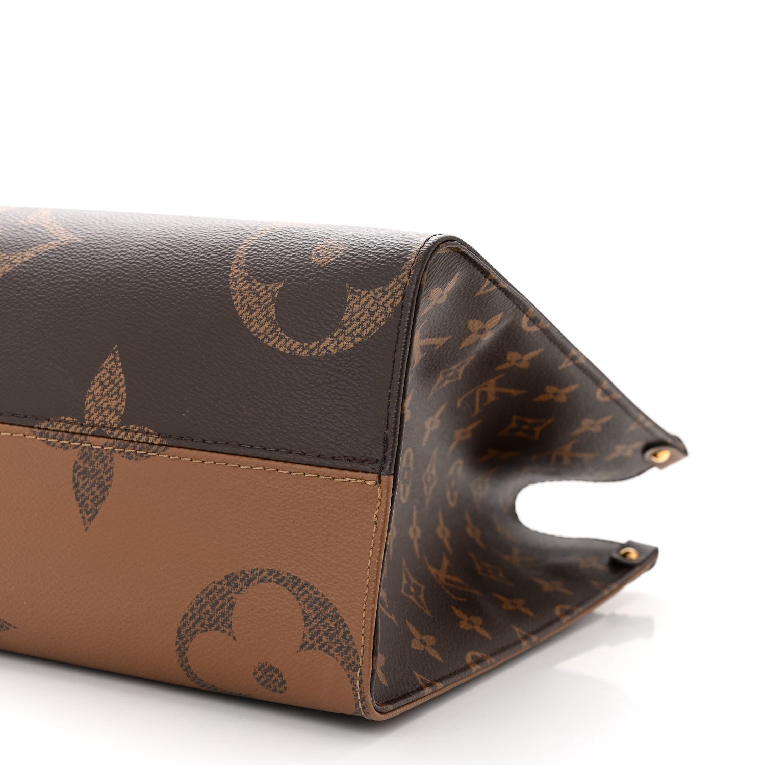 Louis Vuitton Reverse Monogram Giant Onthego MM 9 of 11