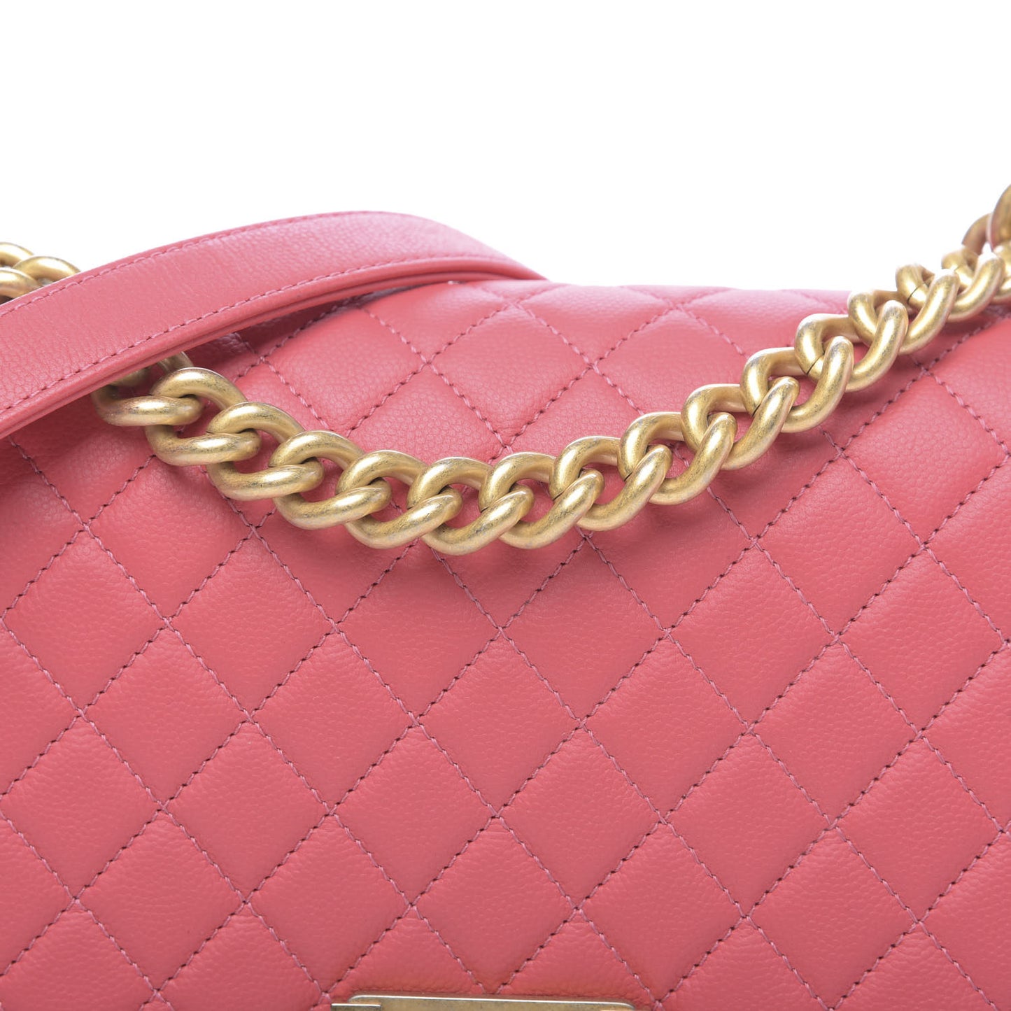 Caviar Quilted Medium Boy Flap Pink