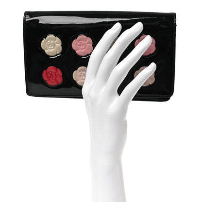 Chanel Patent Camellia Yen Wallet Black 2 of 13