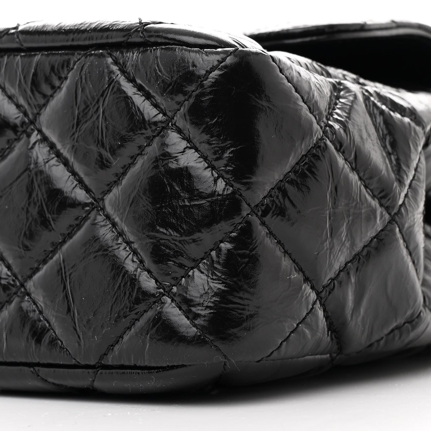 Shiny Crumpled Calfskin Quilted Wavy CC Hobo Black