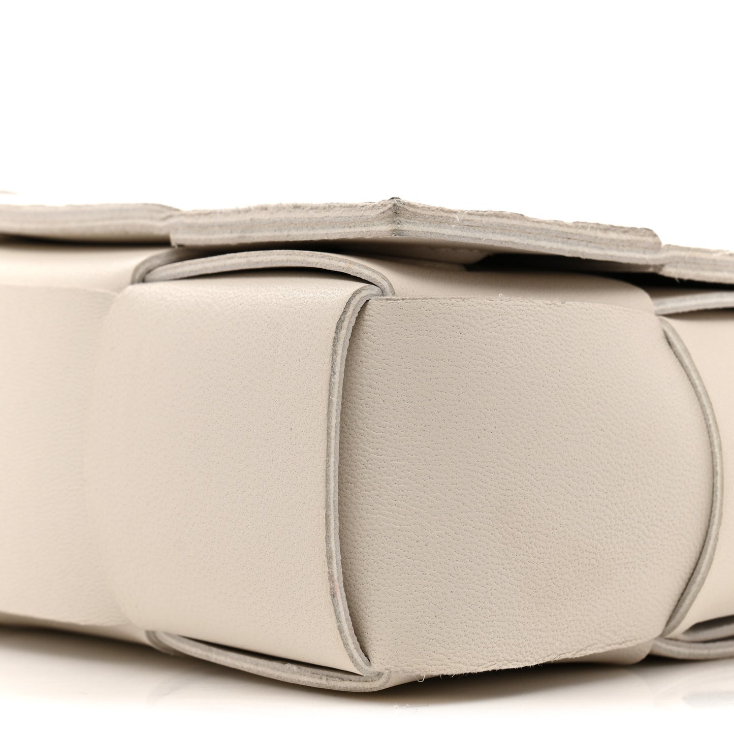 Nappa Maxi Intreccio The Belt Cassette Bag White