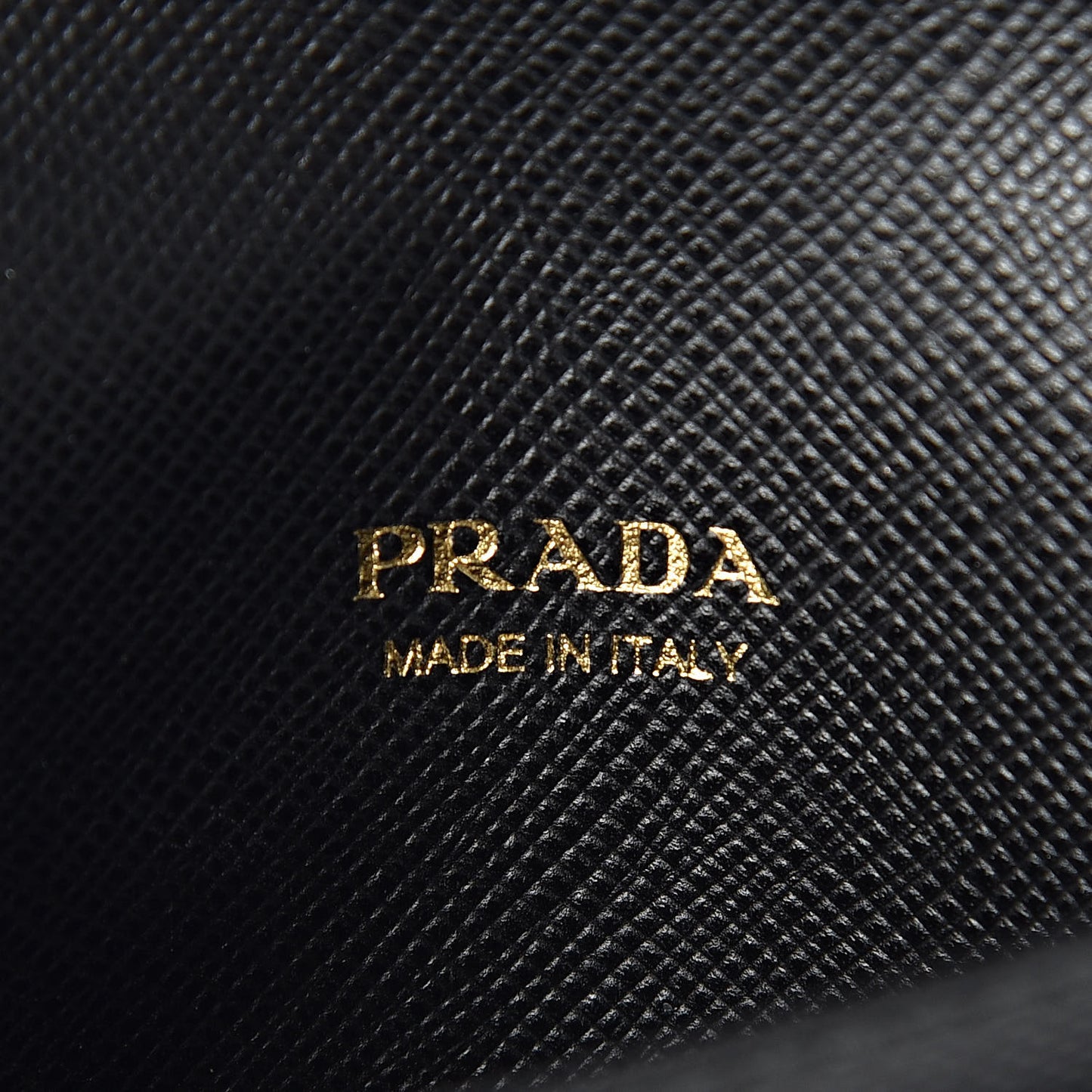 Saffiano Metal Bar Flap Wallet Black