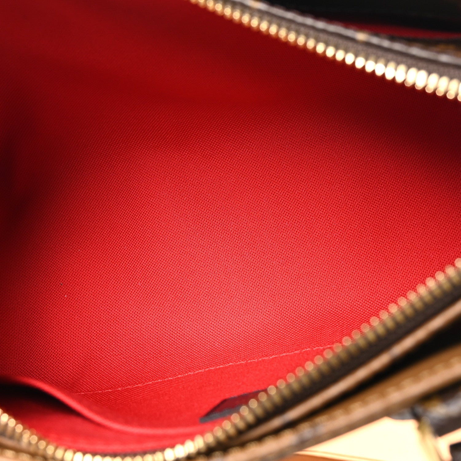 Louis Vuitton Reverse Monogram Giant OnTheGo East West 5 of 10